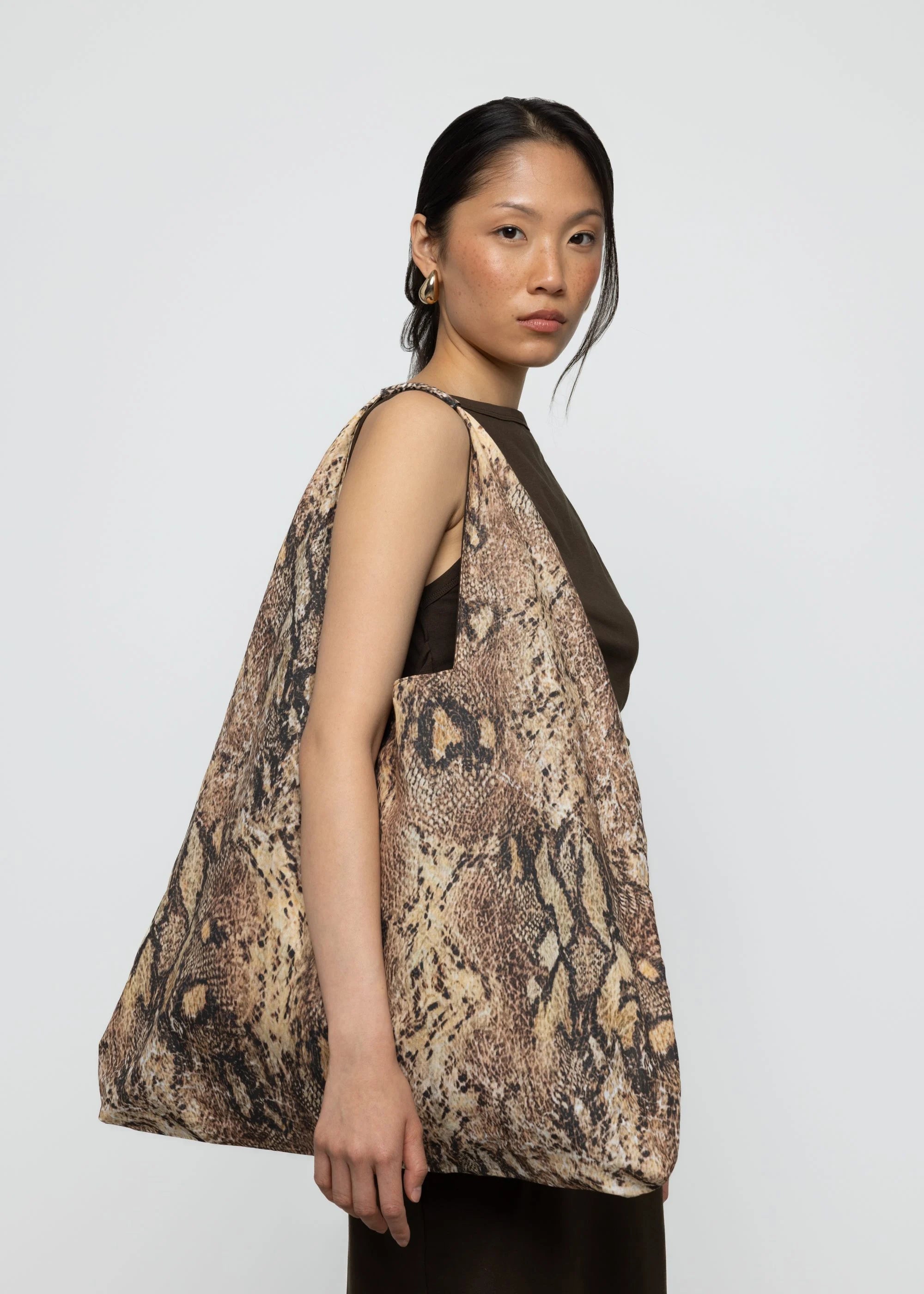 kabelka printed parachute tote bag