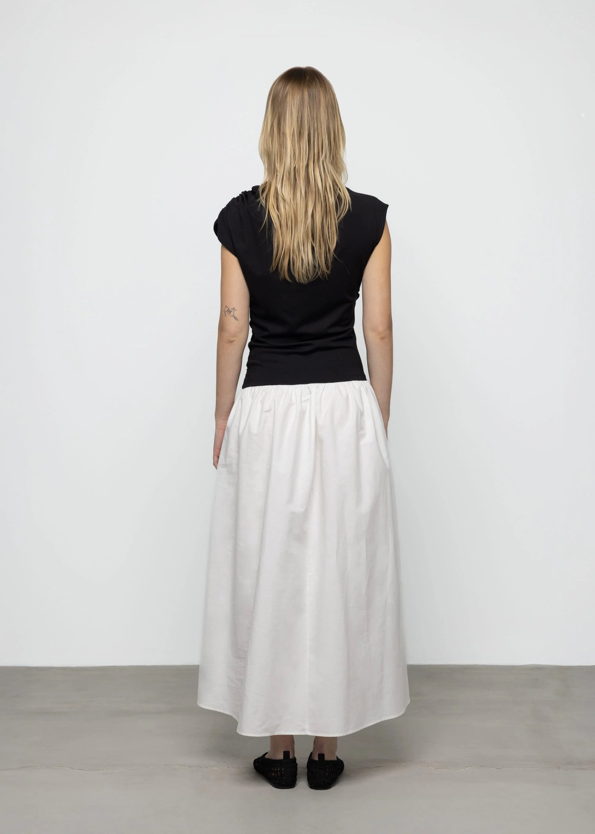 šaty Two-Tone Draped Maxi Dress