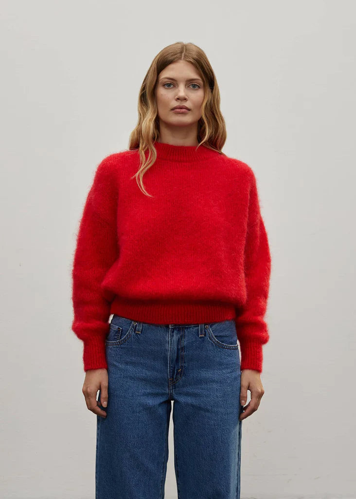 svetr z mohéru Jane red