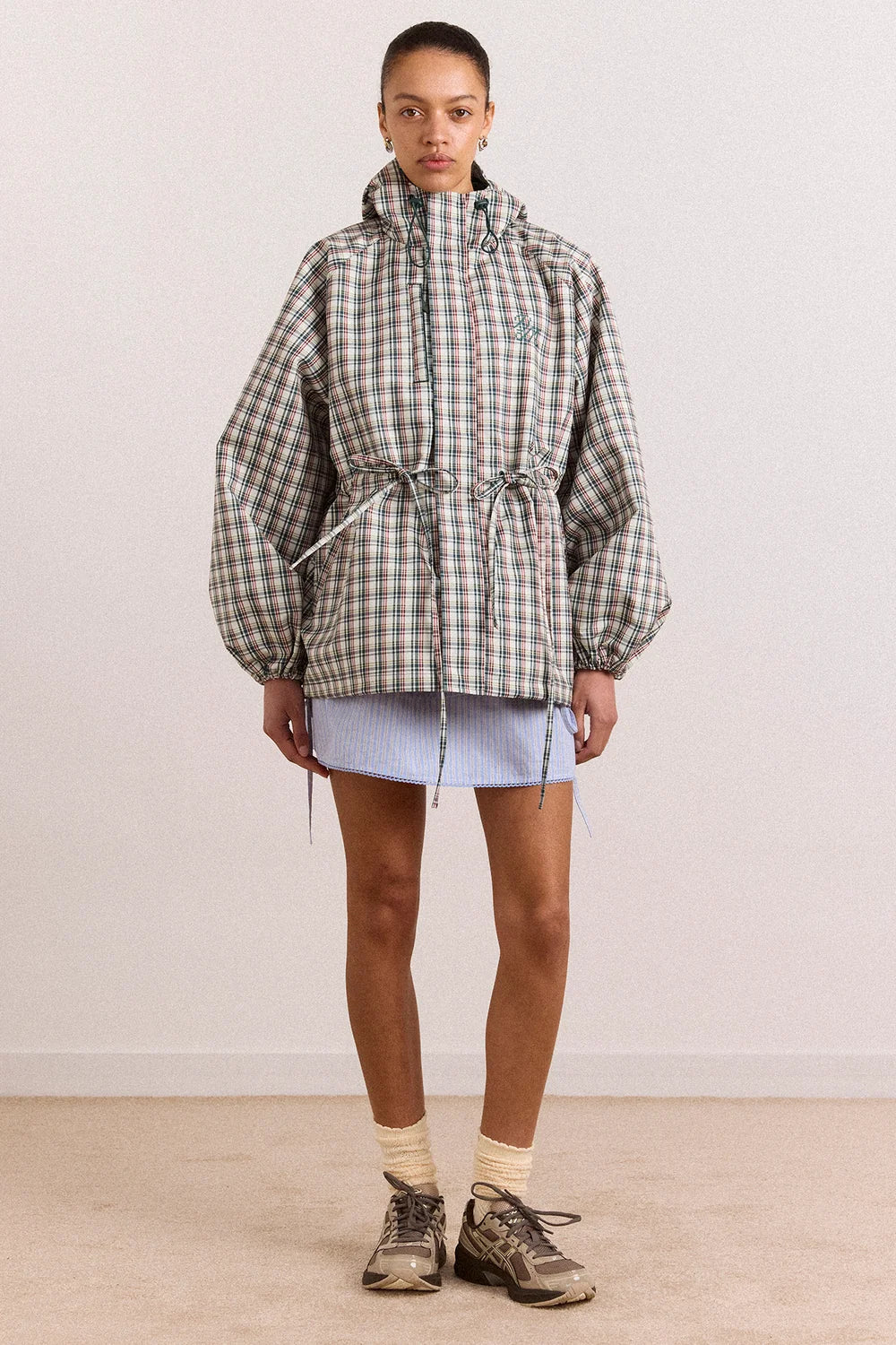 bunda Liu raincoat - Elderberry Check