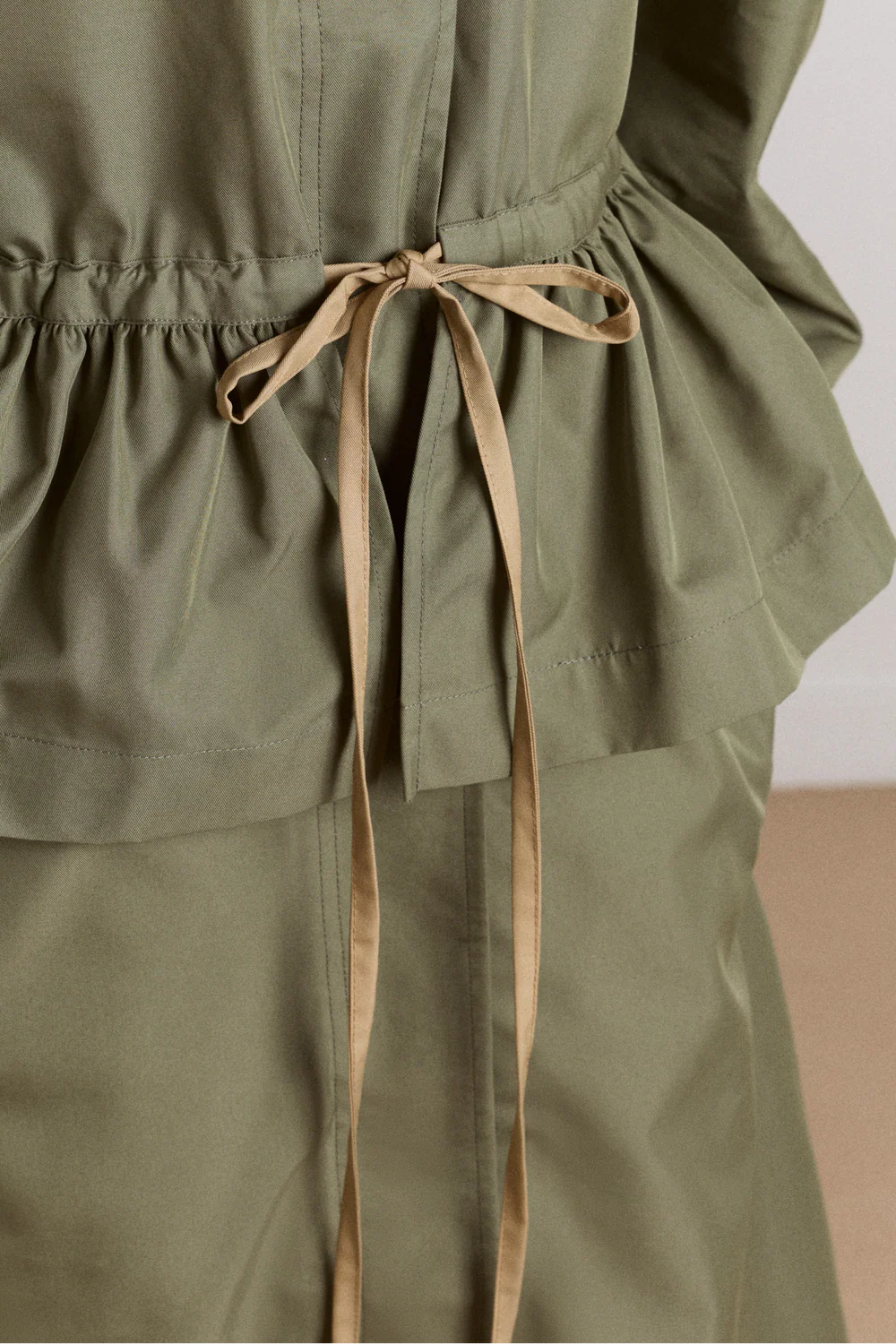 multi-kabát myrtle trench sage