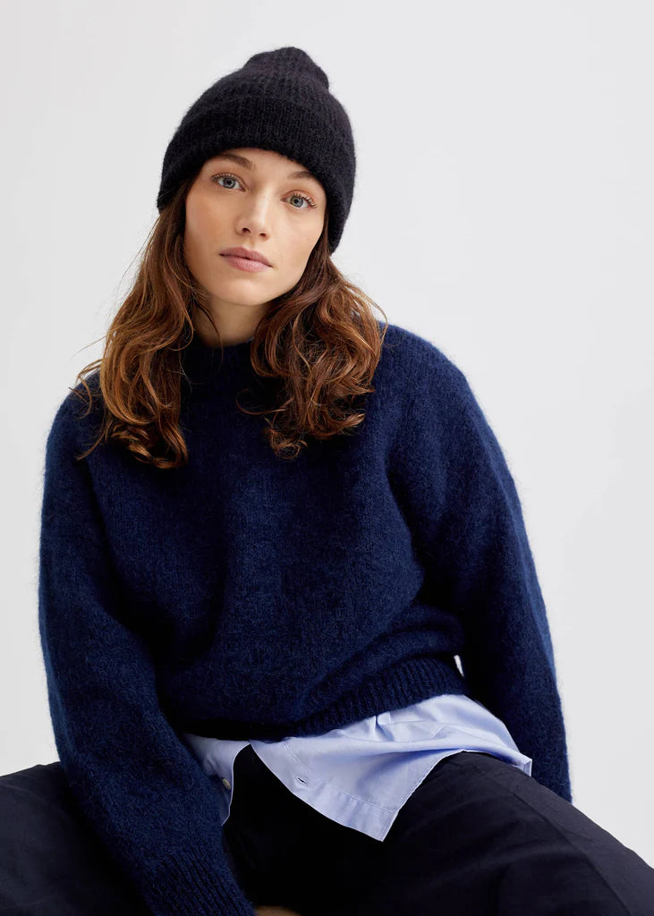 svetr z mohéru Jane navy blue