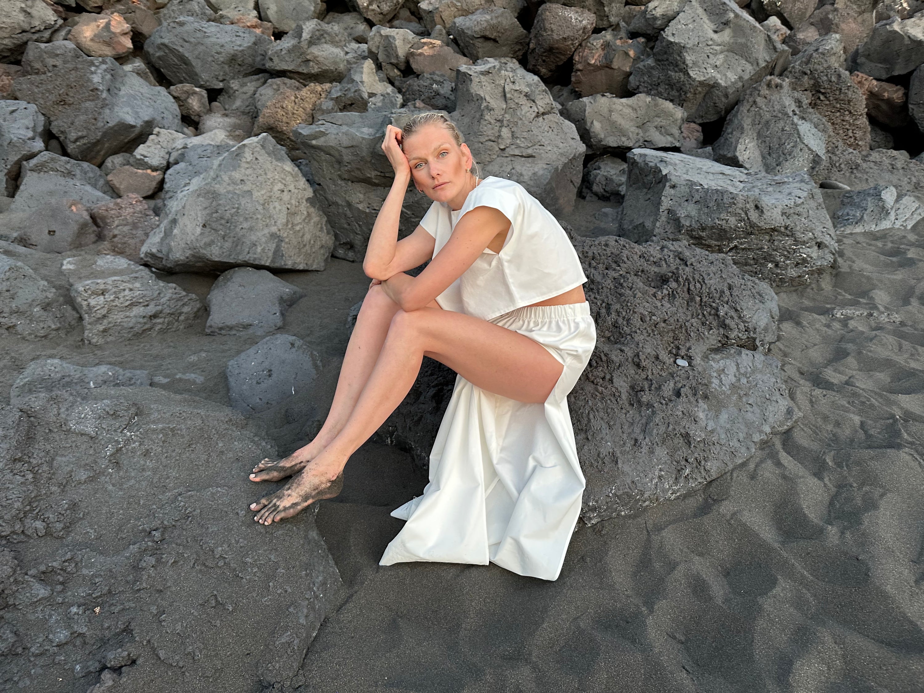 Vacanze pants with slits by Zuzana N.S.