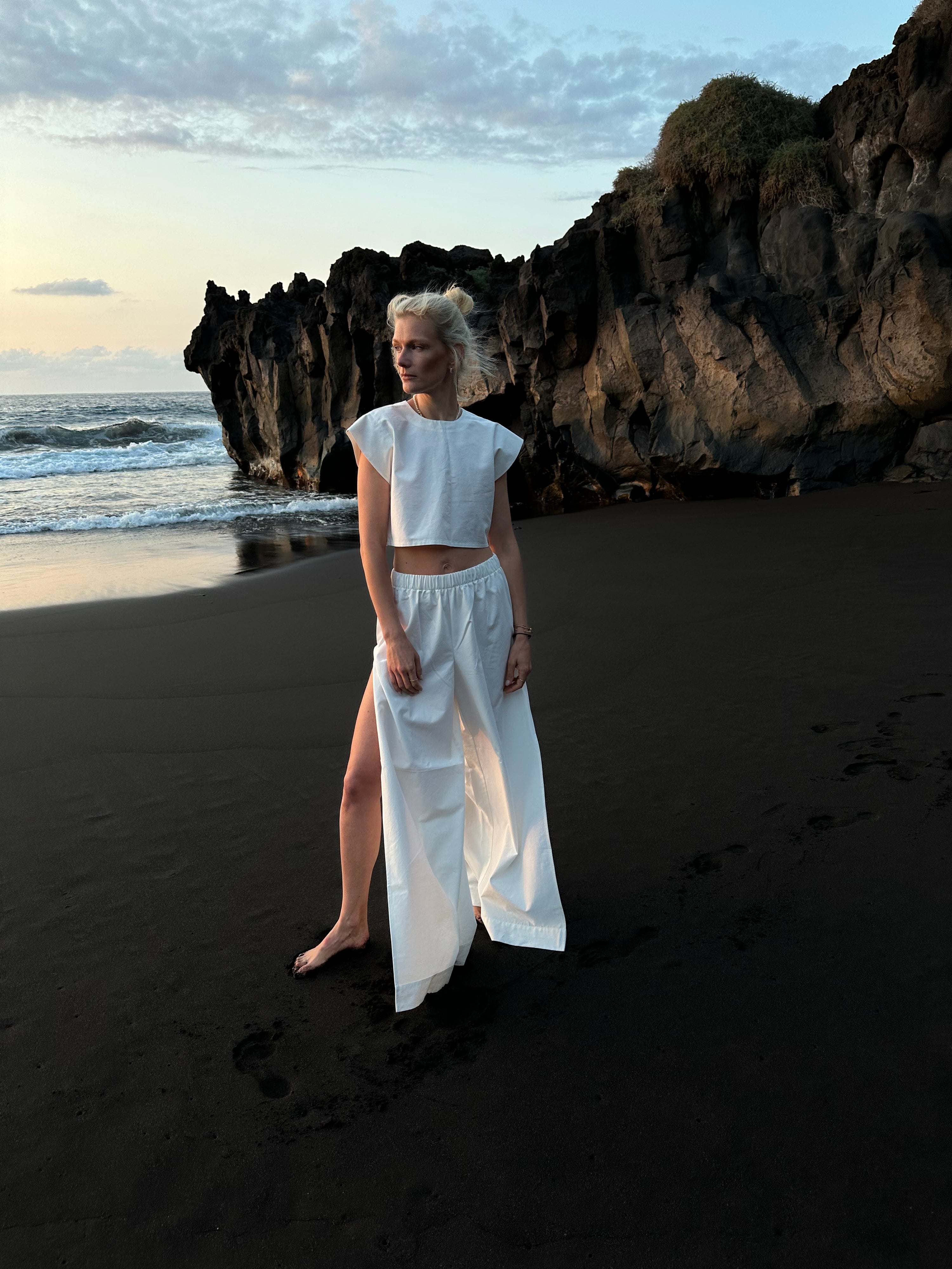 Vacanze pants with slits by Zuzana N.S.