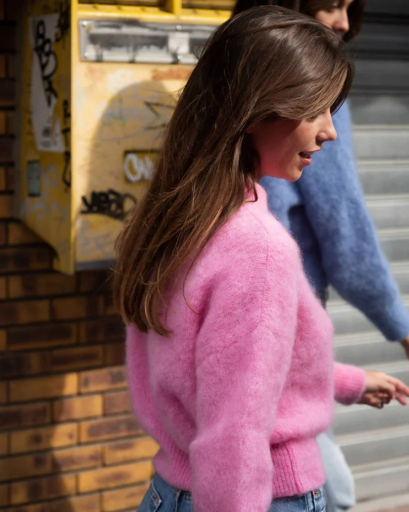 svetr z mohéru Jane pink