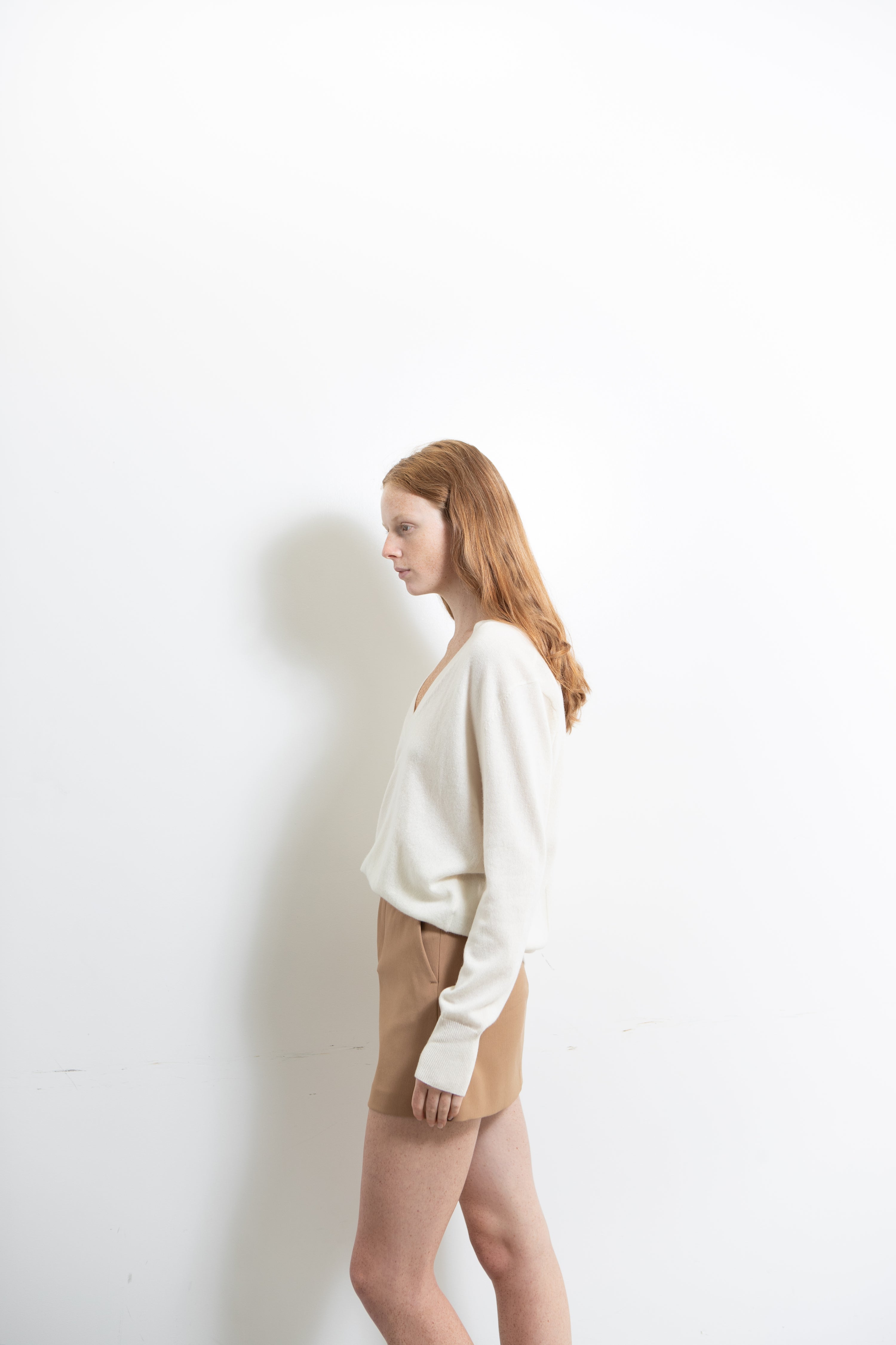 oversized V-neck cashmere sweater Ivory