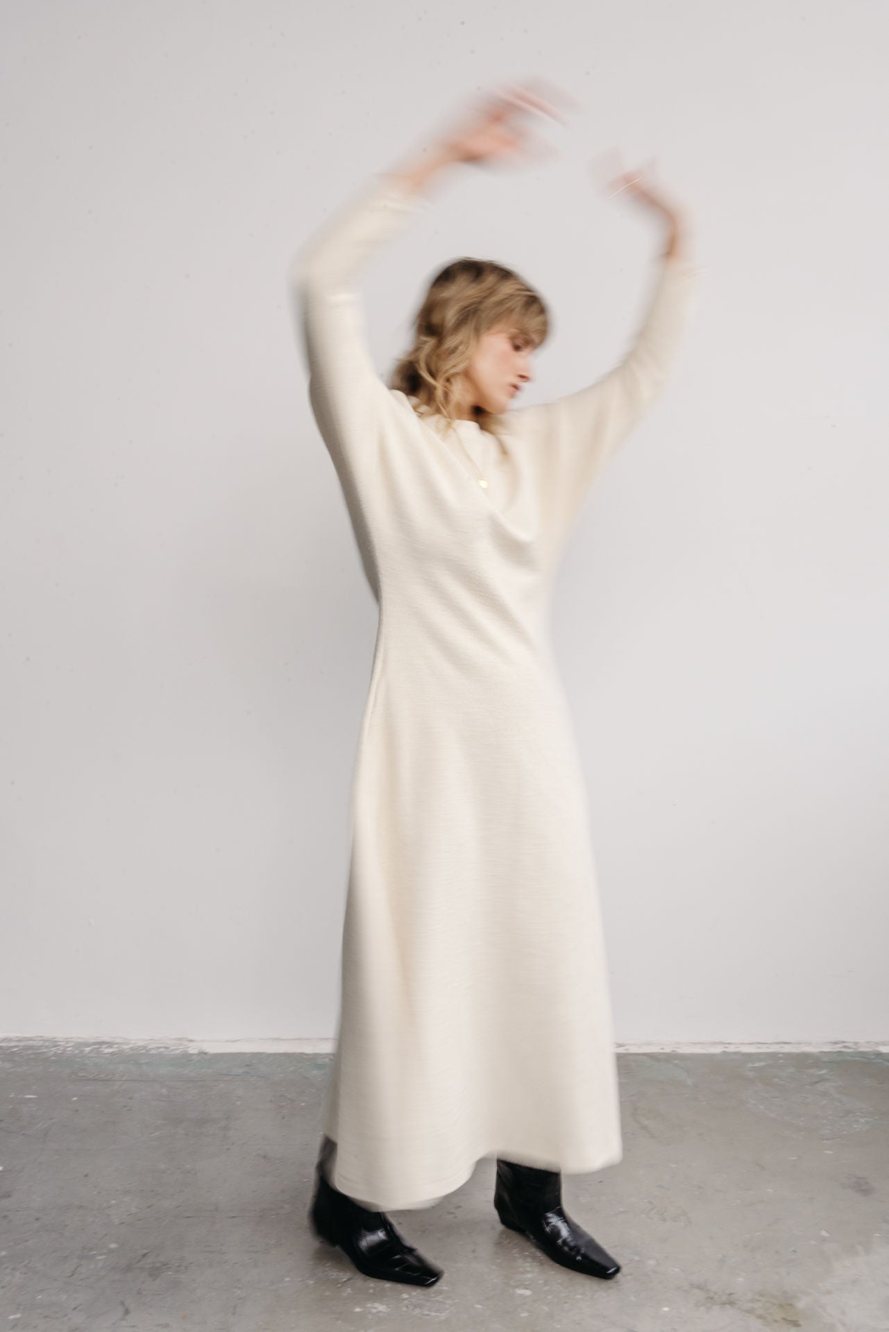 Uma Dress cream